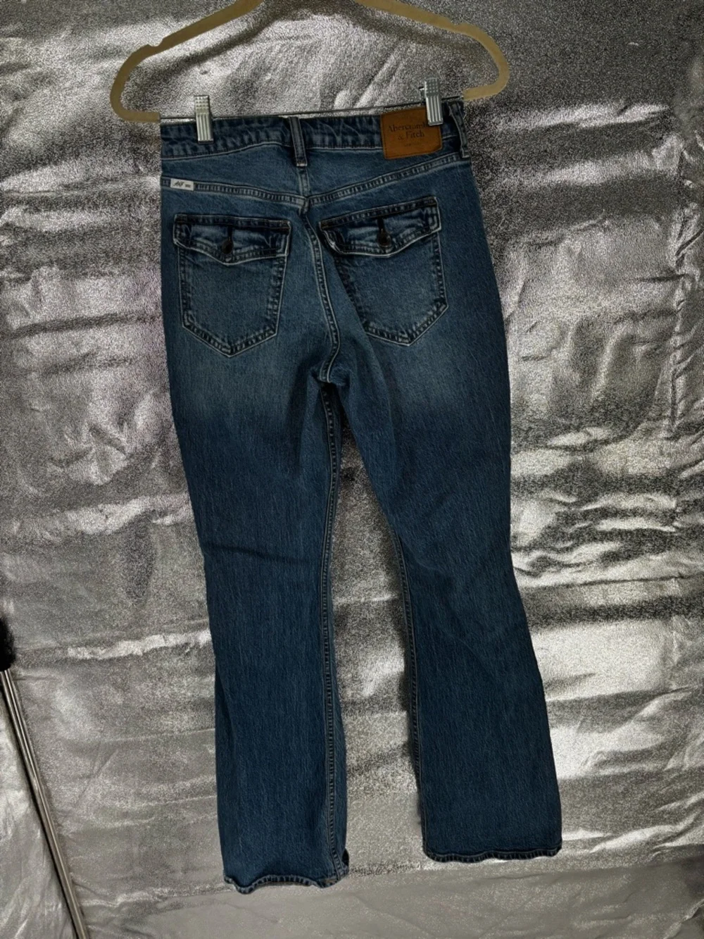 Abercrombie & Fitch High Rise Boot Cut Jeans - Picture 2 of 10